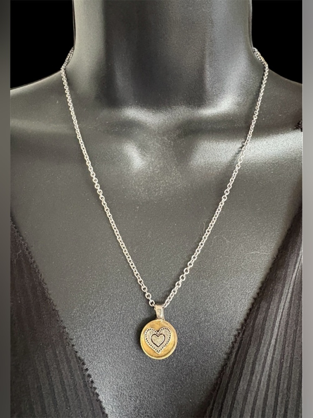 🌳💟ARTISAN Necklace w/ Heart & Tree of Life Charms on 20” Chain - Picture 5 of 9